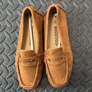 Kids Tan Moccasins